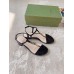 Gucci Signoria Thong Sandals in Black Patent Calfskin