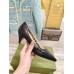 Gucci Pumps in Black Leather with GUCCI Metal