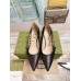 Gucci Pumps in Black Leather with GUCCI Metal