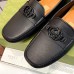 Gucci Mens Drive Loafers in Black Leather with Interlocking G