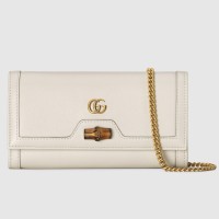 Gucci Diana Chain Wallet In White Calfskin