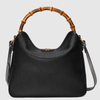Gucci Diana Large Shoulder Bag in Black Cuir Leather