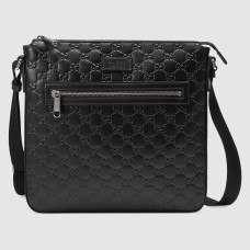 Gucci Messenger Bag in Black Signature Leather
